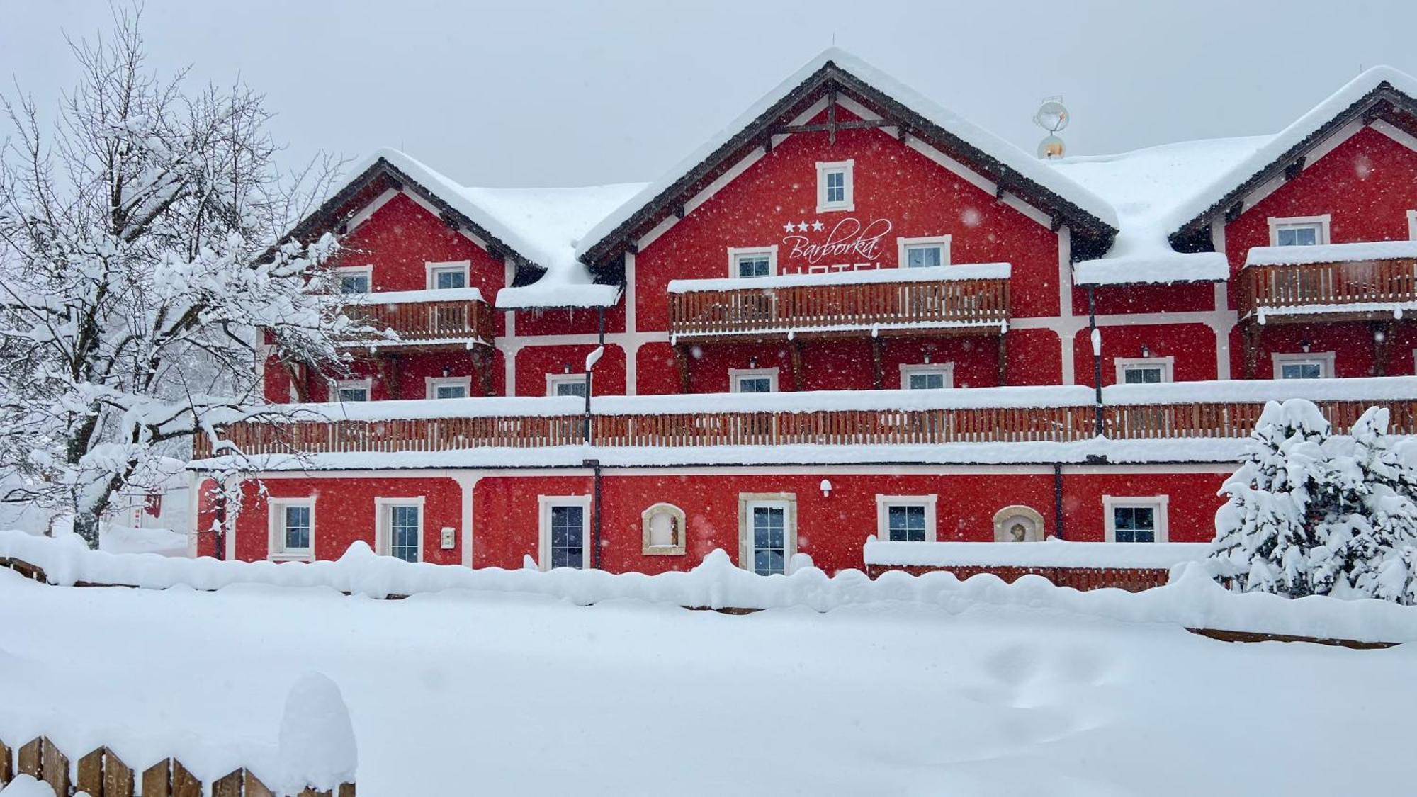 Hotel Barborka Přední Výtoň Exteriör bild