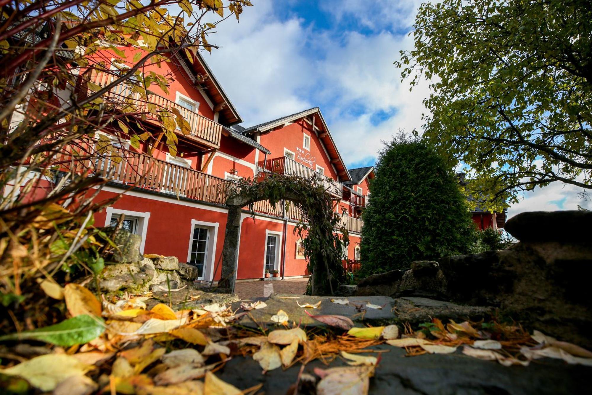 Hotel Barborka Přední Výtoň Exteriör bild